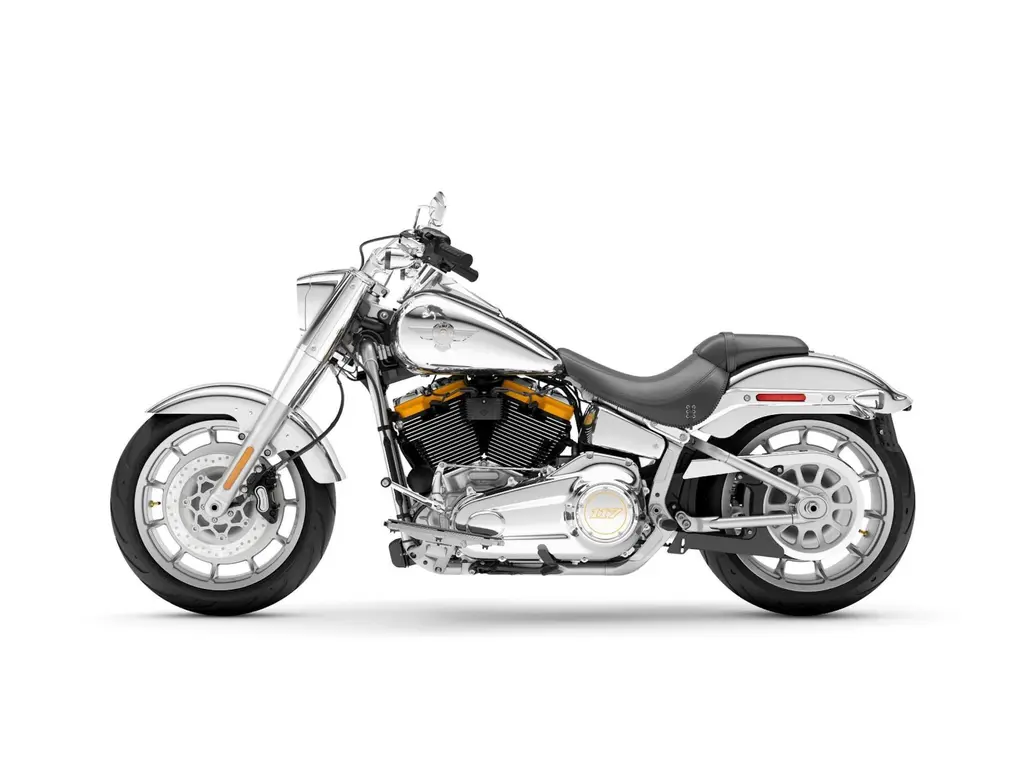 Harley-Davidson Fat Boy® Gray Ghost Reflection 2025