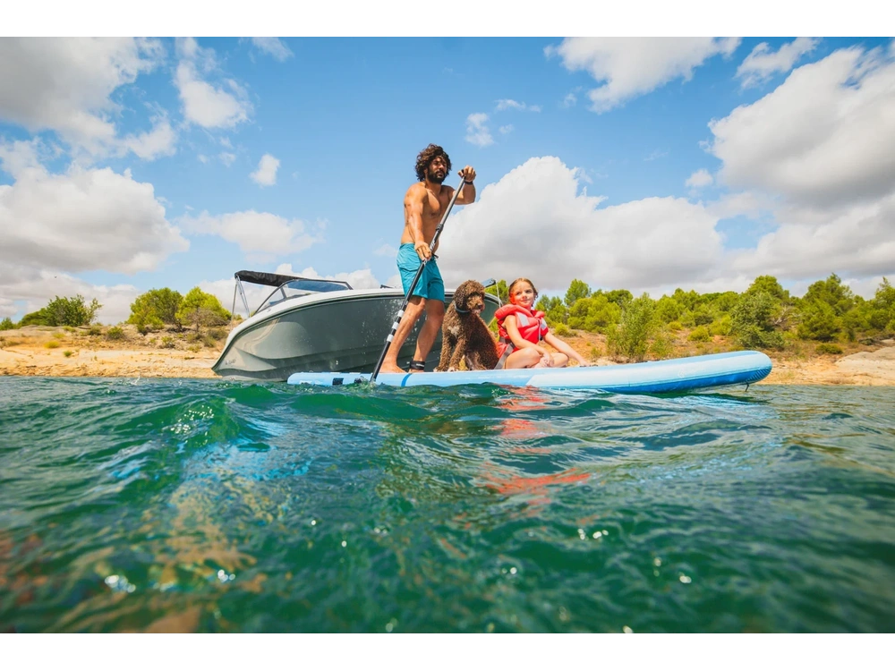 2025 Bayliner V20i V20i Solid Blue Hull alt