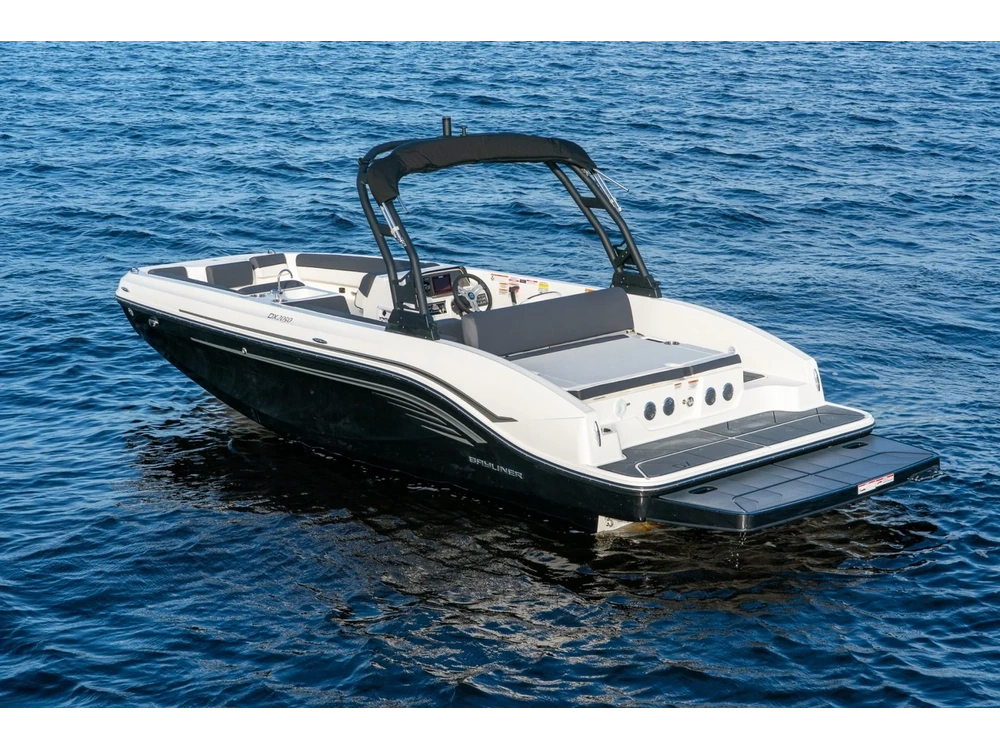 2025 Bayliner DX2050 DX2050 Blue Hull Sides (White Bottom) alt