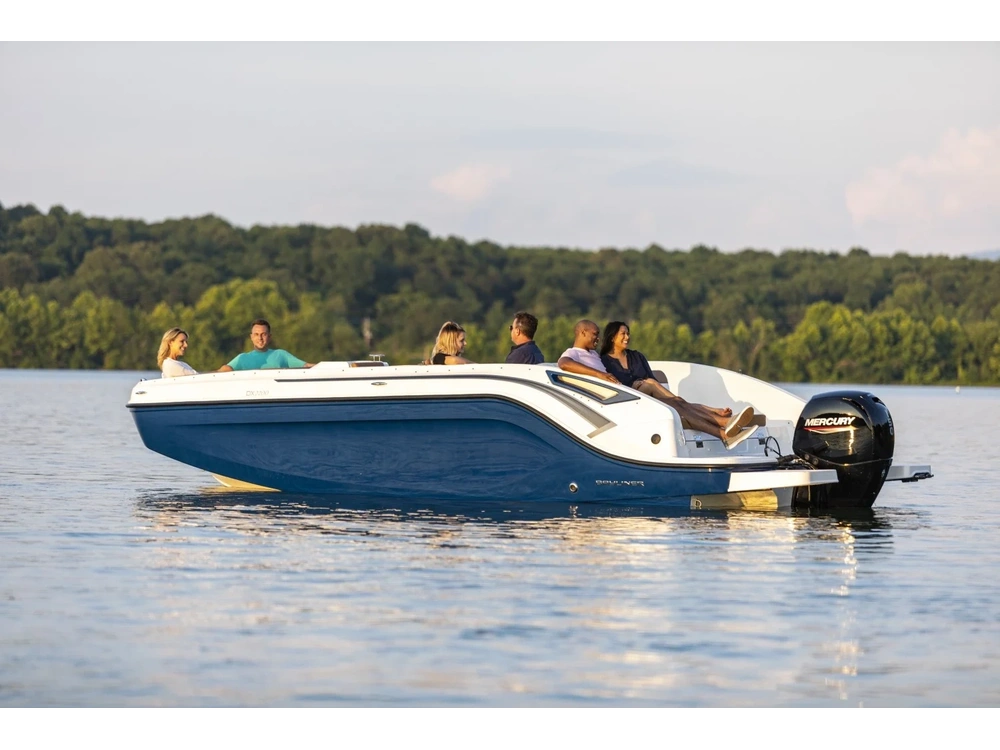 2025 Bayliner DX2200 DX2200 Blue Hull Sides (White Bottom) alt