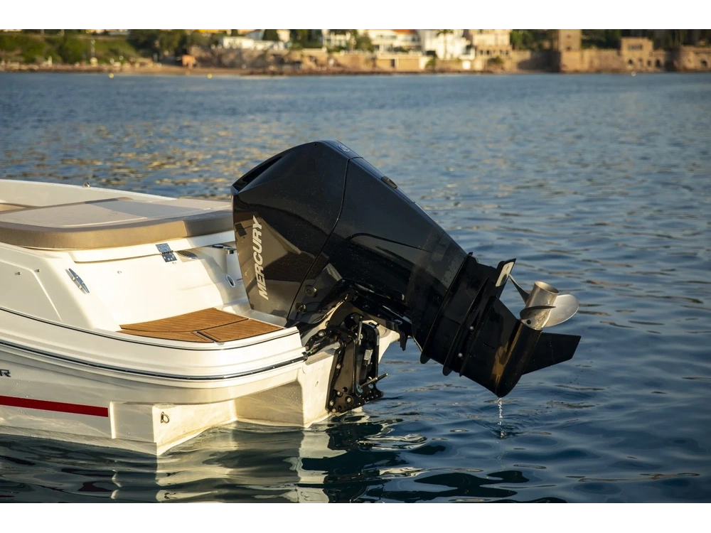 Bayliner VR6 OUTBOARD VR6 OUTBOARD Blue Hull Sides (White Bottom) 2025 alt