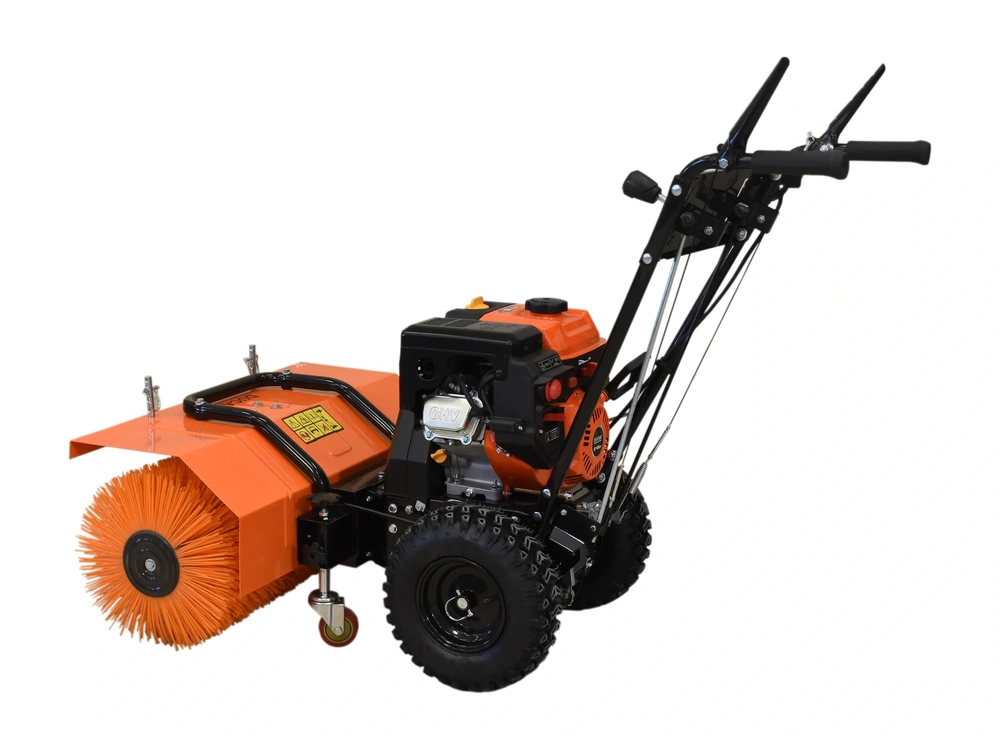 Ducar Brosse motorisée avec moteur hivernisé - 32 po (pour utilisation neige) Brosse motorisée avec moteur hivernisé - 32 po (pour utilisation neige) 2025 alt