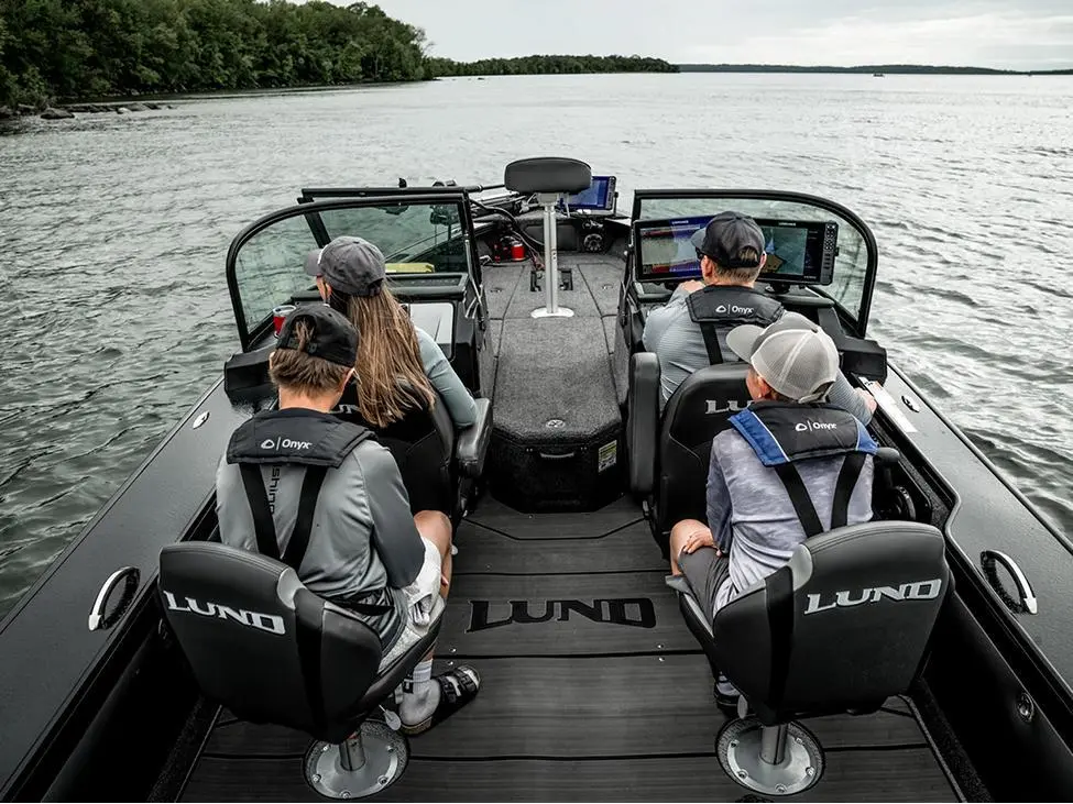 2025 Lund 2075 Pro-V Sport