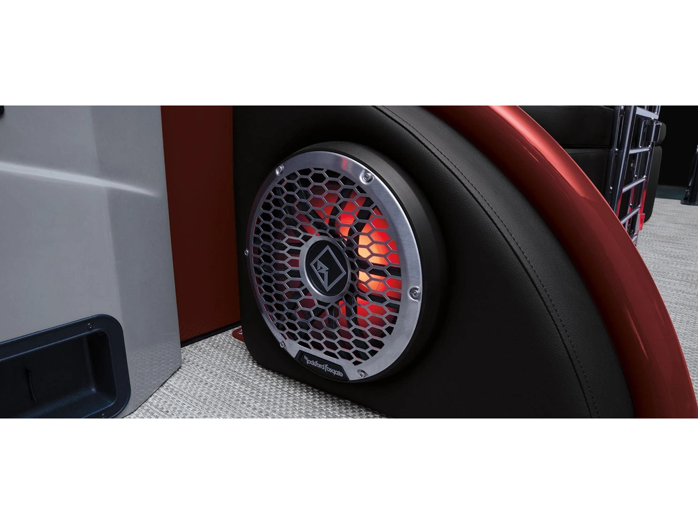 Bennington Marine QX Line 23 QX Fastback Quad Bench 2025 alt