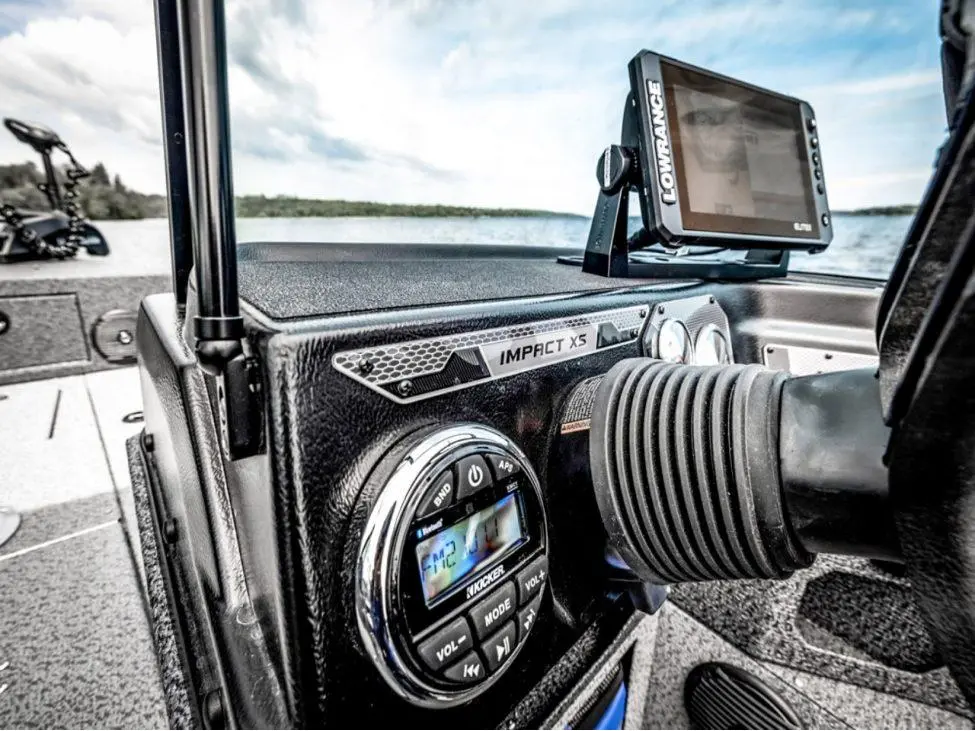 2025 Lund 1775 Impact XS Sport