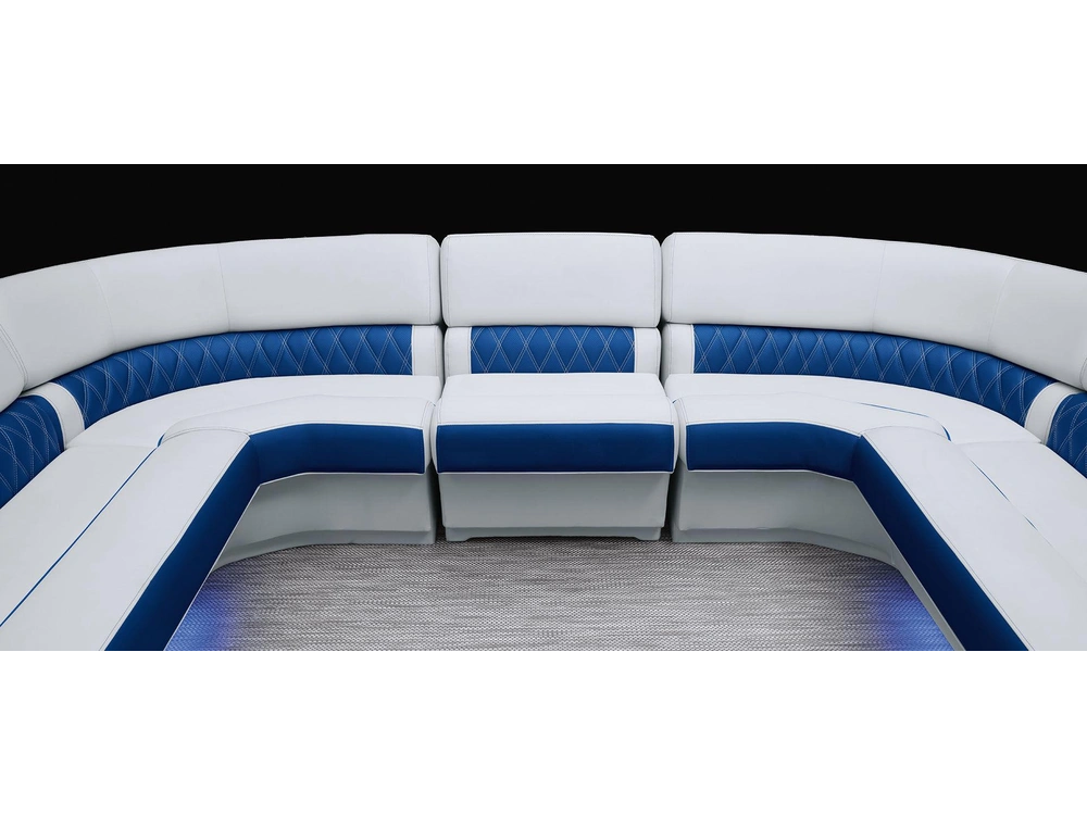 Bennington Marine QX Line 23 QX Fastback Quad Bench 2025 alt