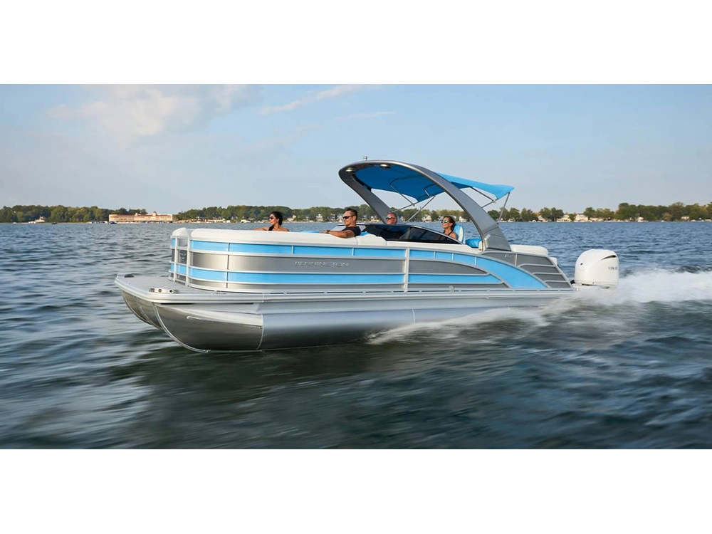 Bennington Marine R Line 23 R Quad Bench 2025 alt