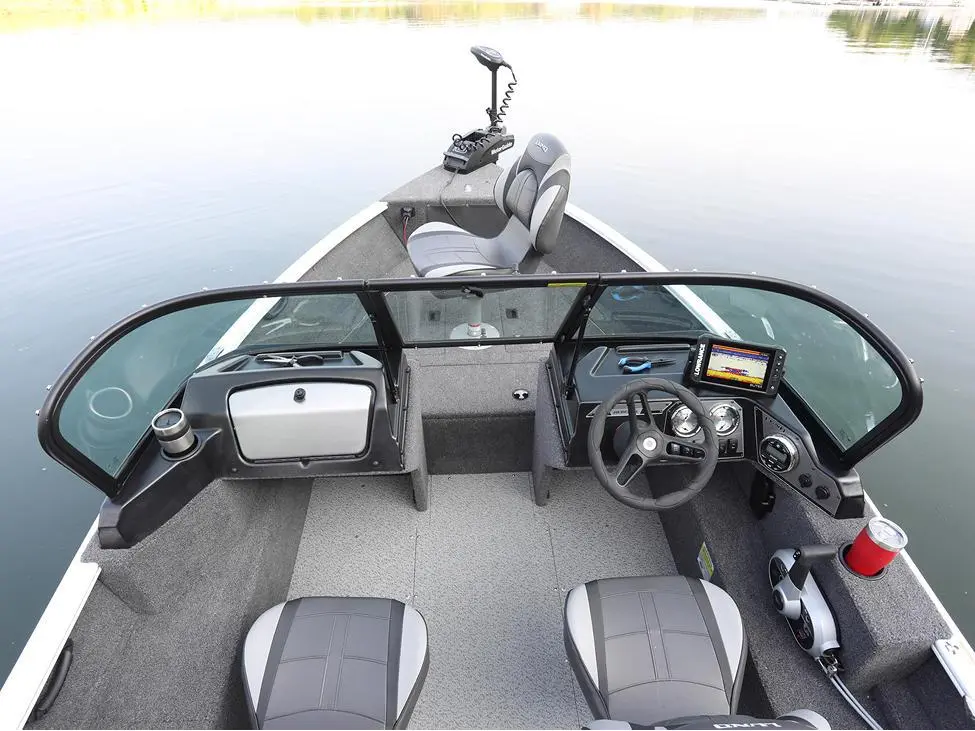 Lund 1650 Rebel XL Tiller 2025
