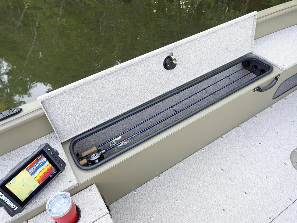 2025 Lund 1875 Alaskan Tiller