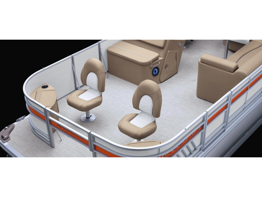 2025 Bennington Marine L Line 20 L Stern Radius Quad Bench alt
