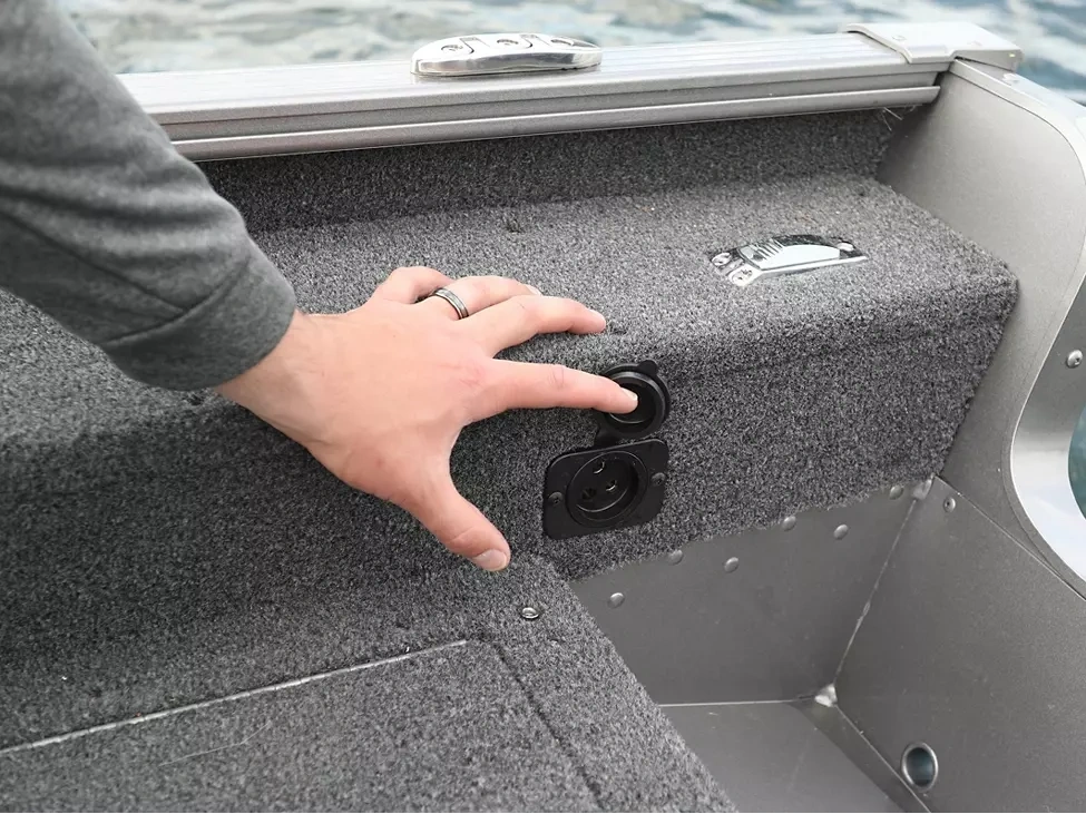 2025 Lund 1775 Pro Guide 1775 Pro Guide Tiller alt