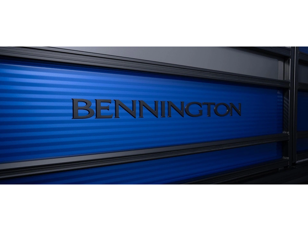 2025 Bennington Marine S Line 20 S Stern Radius Quad Bench alt