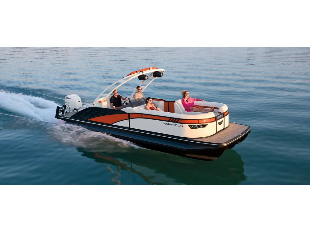 Bennington Marine LX Sport Line 23 LXS Fastback Quad Bench 2025 alt
