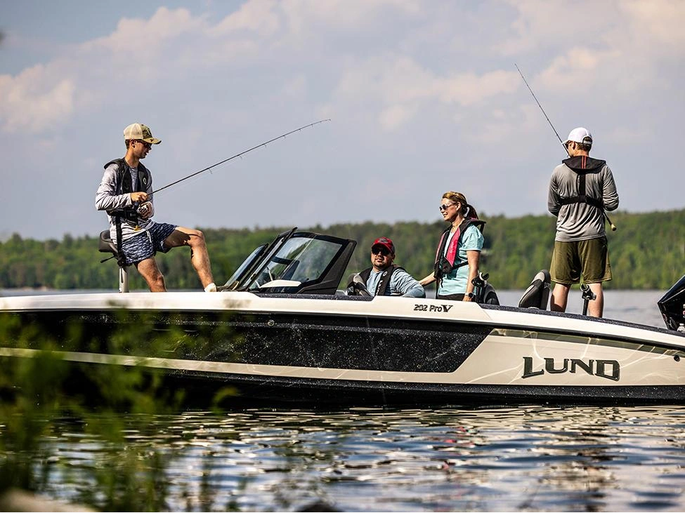 2025 Lund 202 Pro-V GL 202 Pro-V GL Sport alt