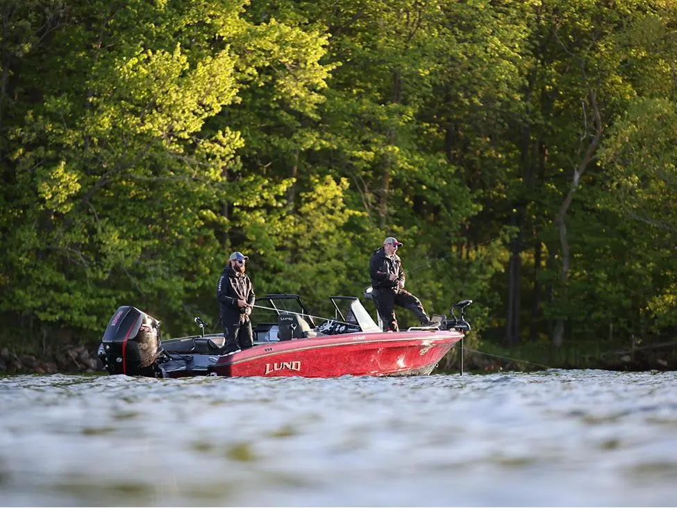 2025 Lund 219 Pro-V GL Sport