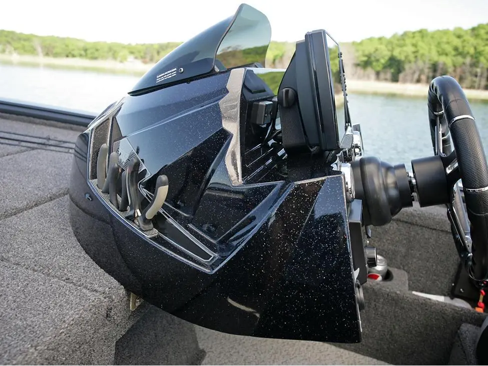 Lund 2075 Pro-V Bass XS 2025