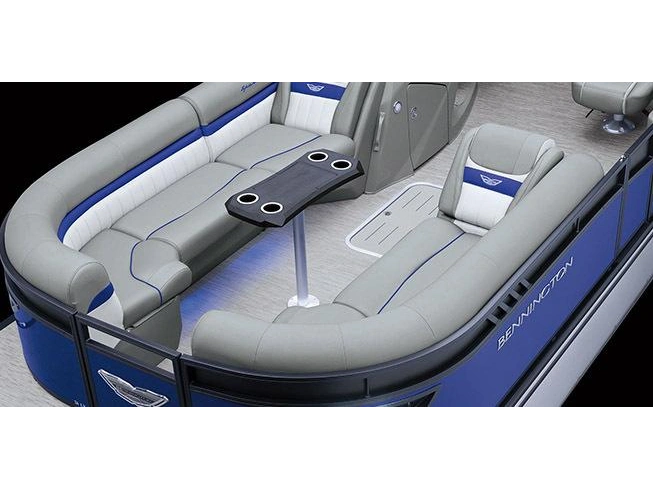 Bennington Marine LX Sport Line 23 LXS Fastback Quad Bench 2025 alt