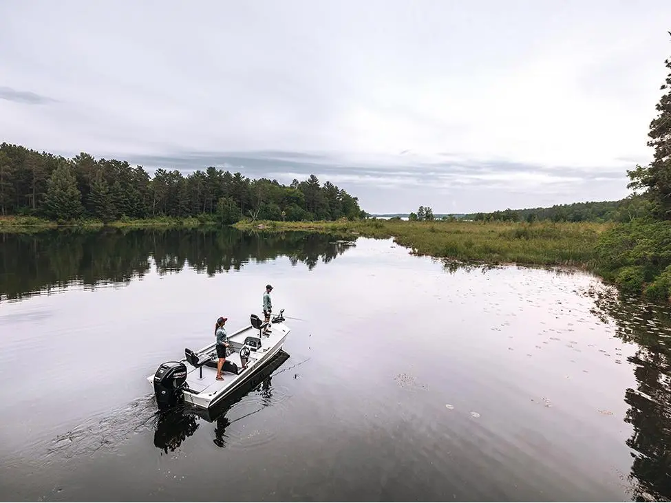 2025 Lund 1760 Predator SS