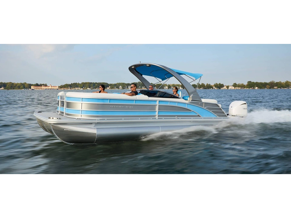 Bennington Marine R Line 23 R Quad Bench 2025 alt