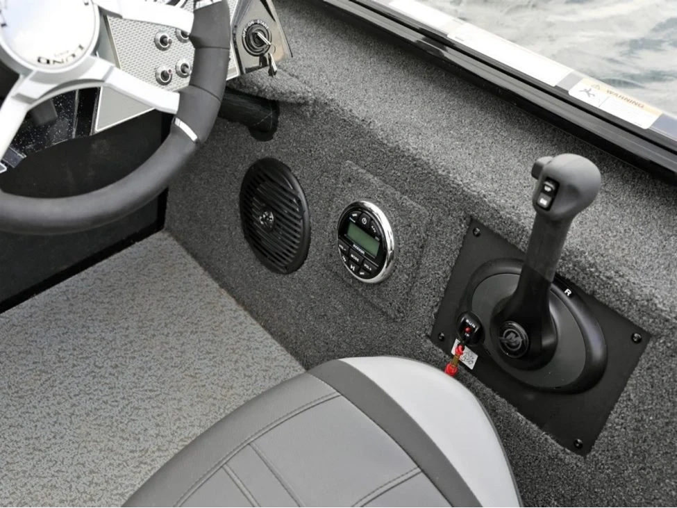 2025 Lund 1975 Renegade 1975 Renegade SS alt