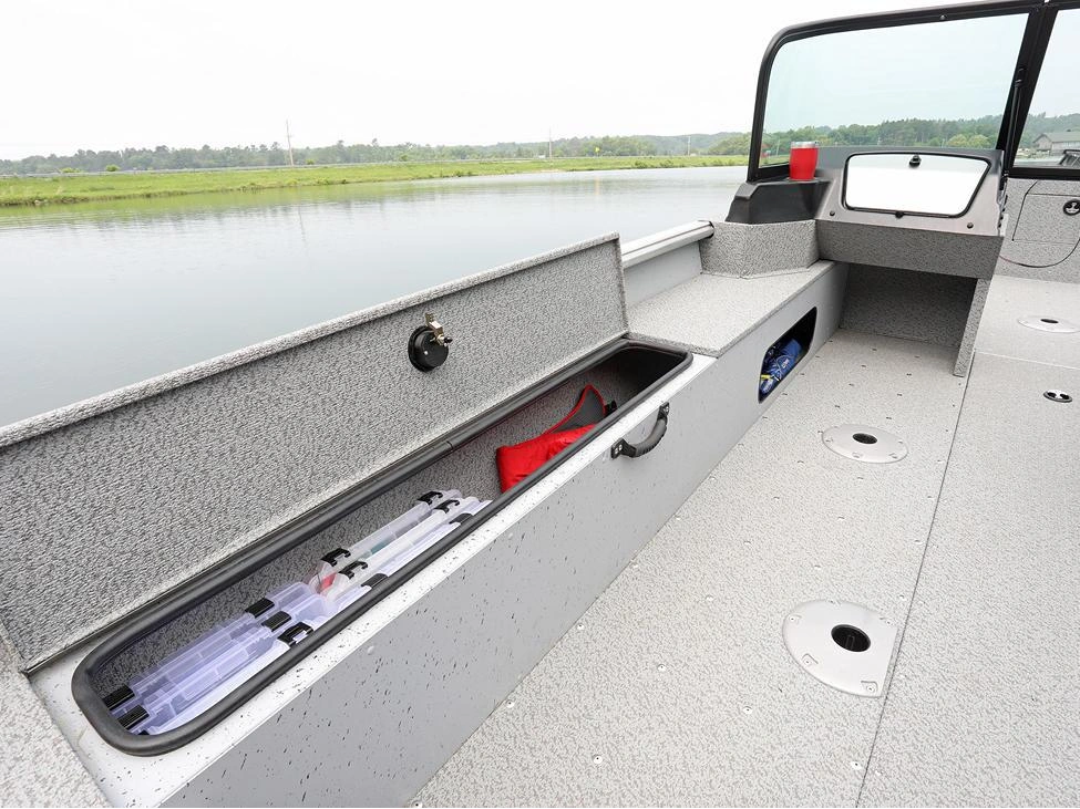 2025 Lund 1875 Alaskan 1875 Alaskan Tiller alt