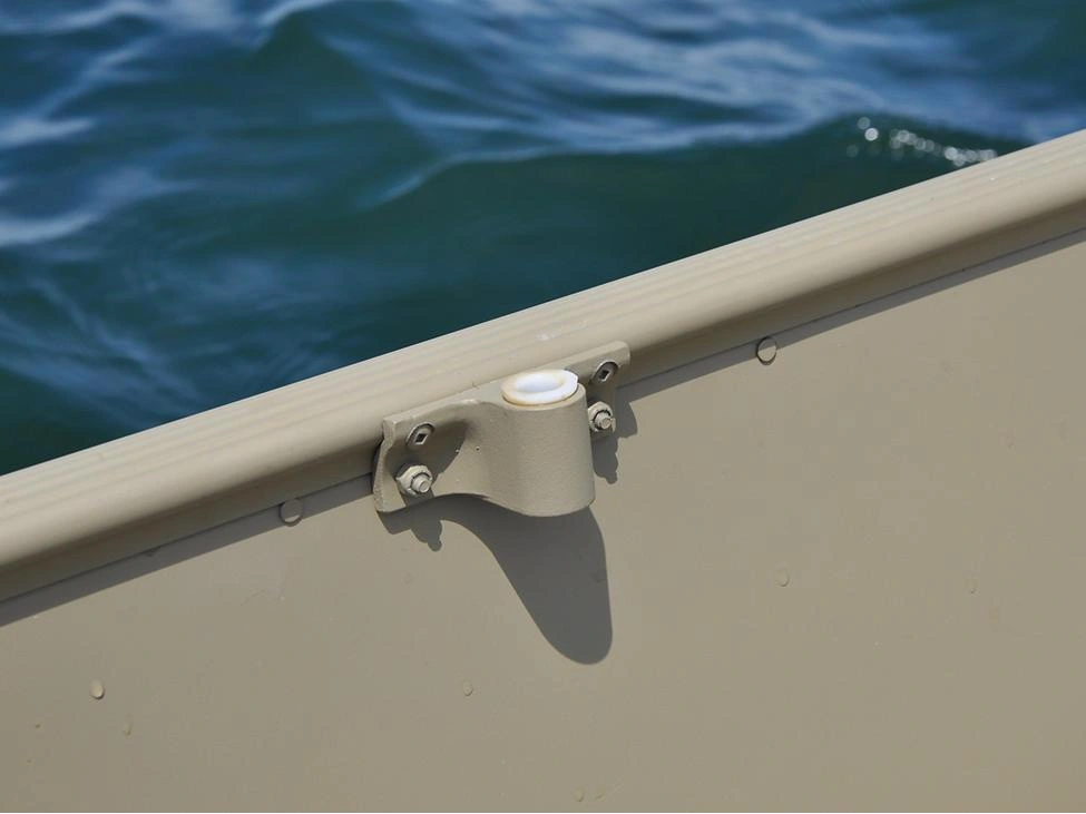 2025 Lund WC-12 WC-12 Tiller alt