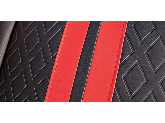 Bennington Marine M Line 22 M Fastback Quad Bench 2025 alt