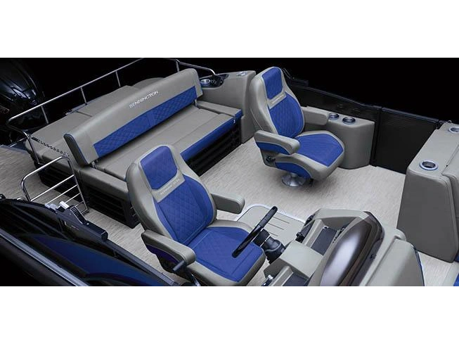 Bennington Marine L Bowrider Line 23 LT Fastback Quad Bench 2025 alt