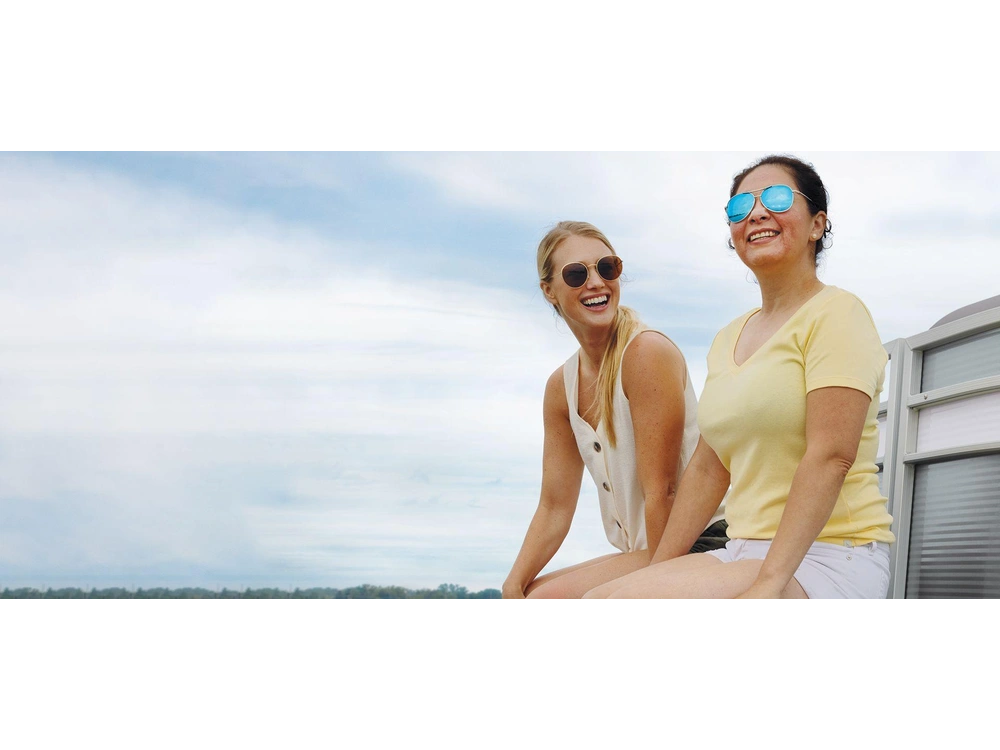 Bennington Marine SX Line 20 SX Stern Radius Quad Bench 2025 alt