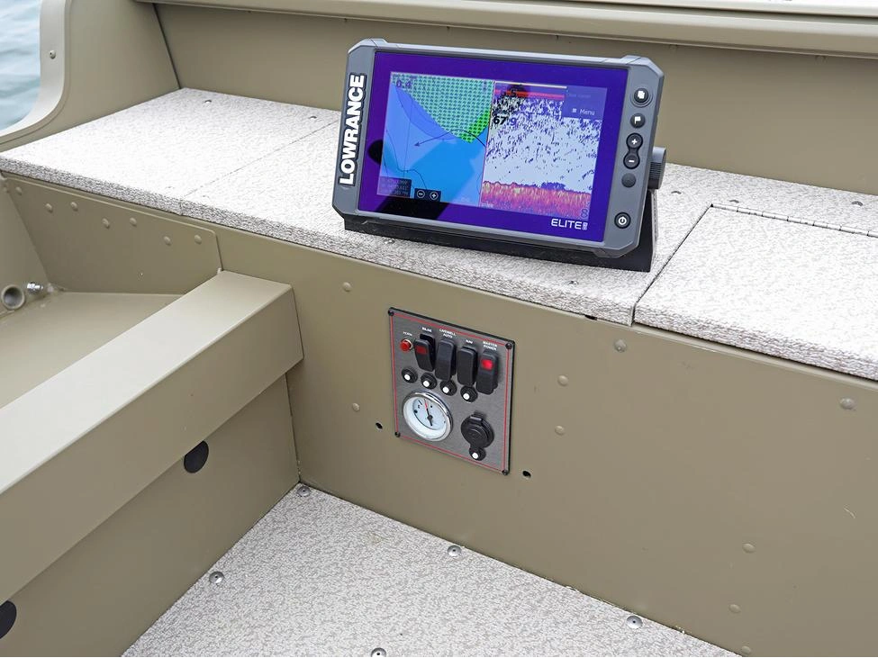 2025 Lund 2075 Alaskan 2075 Alaskan Tiller alt