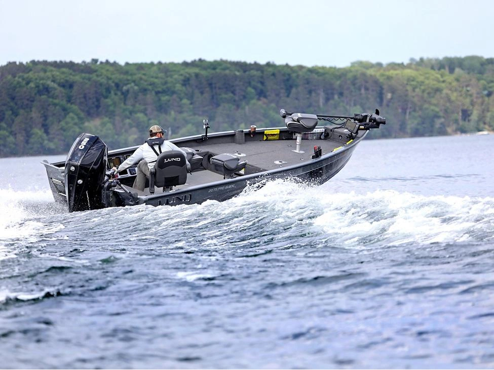 Lund 2075 Pro Guide 2075 Pro Guide Tiller 2025 alt