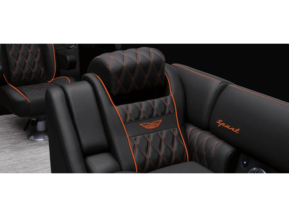 Bennington Marine R Line 23 R Quad Bench 2025 alt