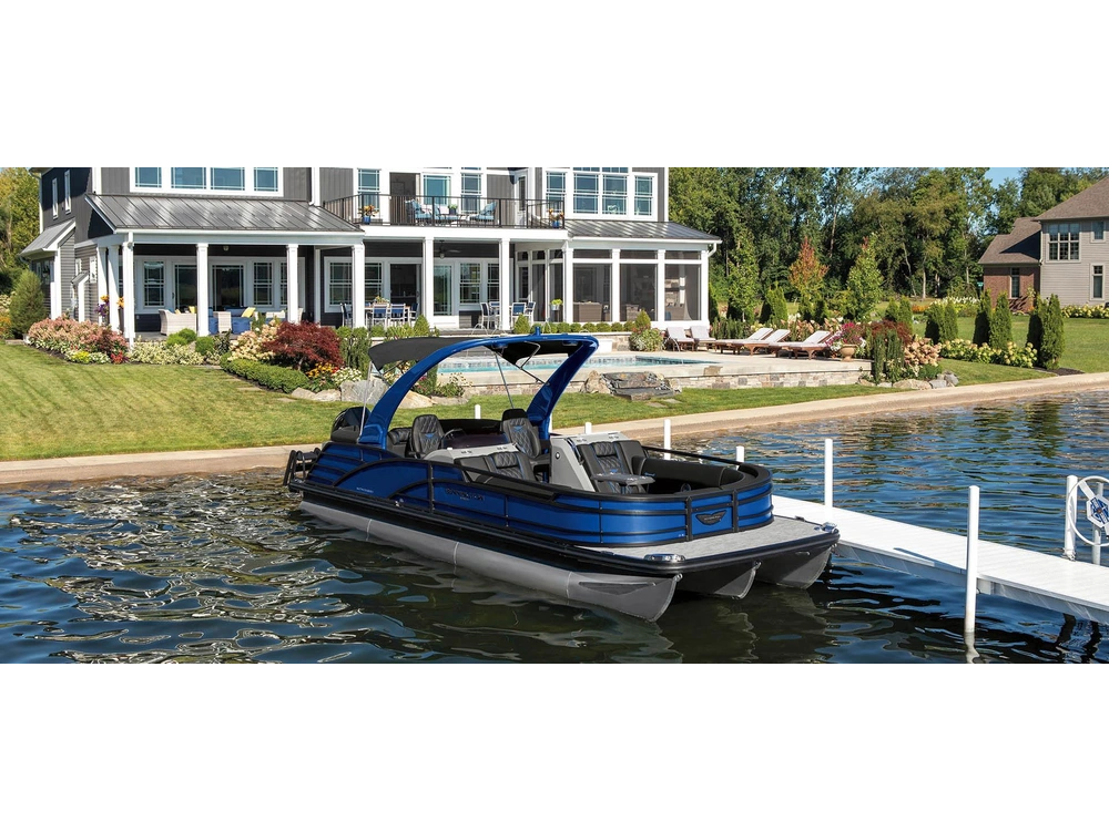 2025 Bennington Marine R Bowrider Line 22 RT Fastback Quad Bench alt