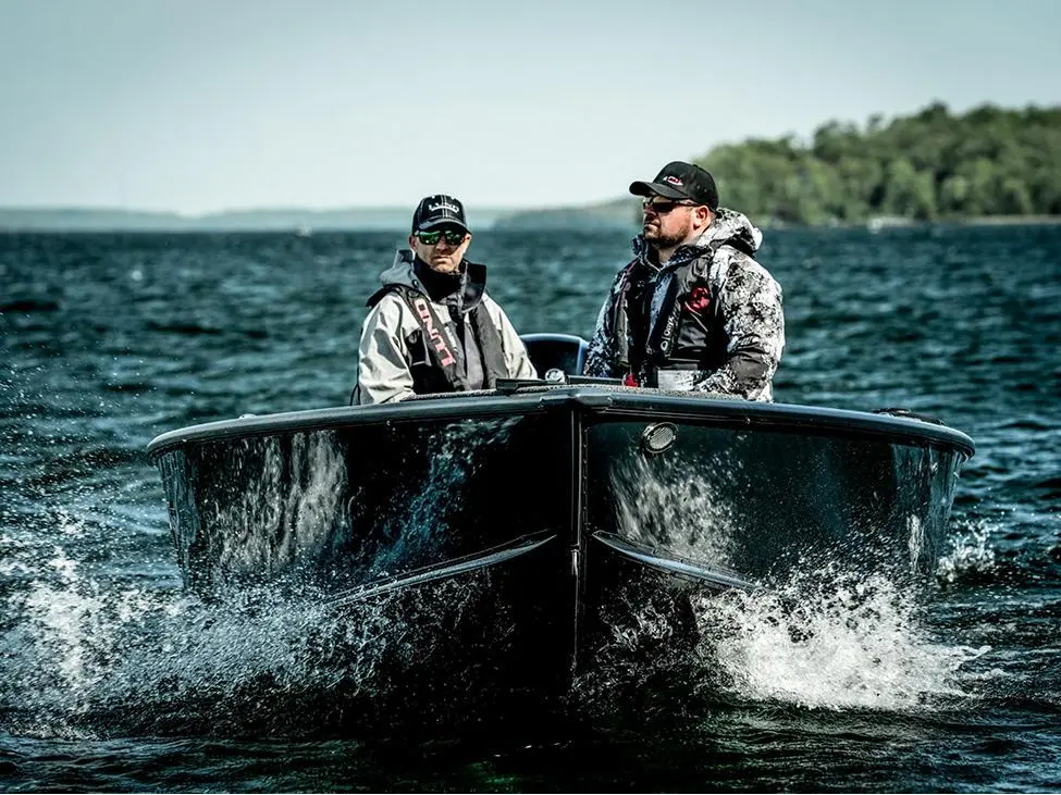 2025 Lund 1875 Pro Guide Tiller