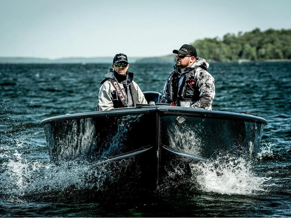 Lund 1875 Pro Guide 1875 Pro Guide Tiller 2025 alt