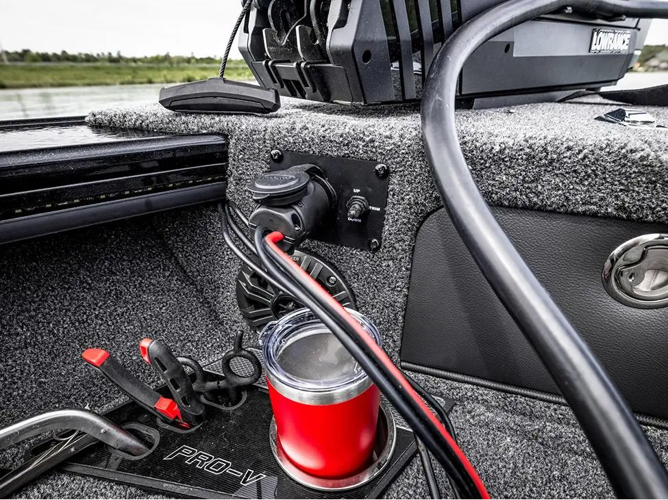 2025 Lund 2175 Pro-V Sport