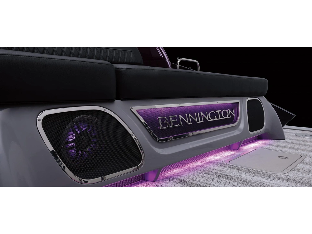 2025 Bennington Marine RX Sport Line 23 RX Fastback Quad Bench alt