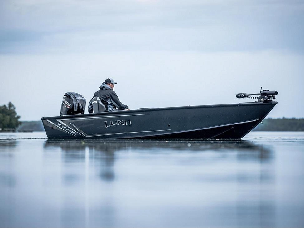 2025 Lund 1875 Pro Guide 1875 Pro Guide Tiller alt