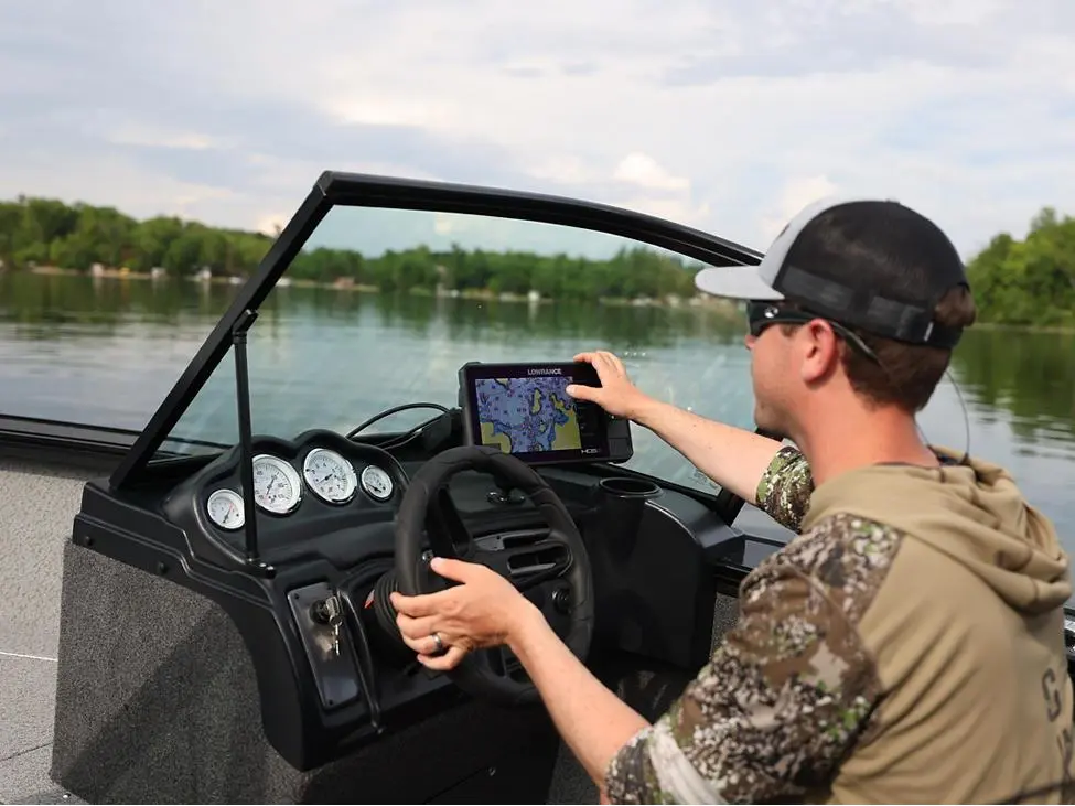 2025 Lund 2075 Fisherman Sport