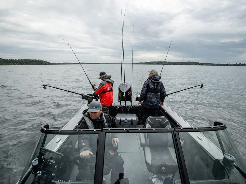 2025 Lund 2075 Fisherman Sport