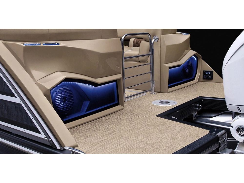 Bennington Marine RX Sport Line 23 RX Fastback Quad Bench 2025 alt