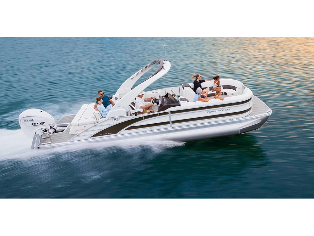 Bennington Marine R Line 23 R Quad Bench 2025 alt