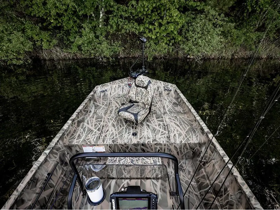 2025 Lund 1870 Predator Tiller