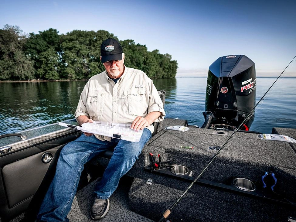 2025 Lund 1875 Pro-V 1875 Pro-V Sport alt