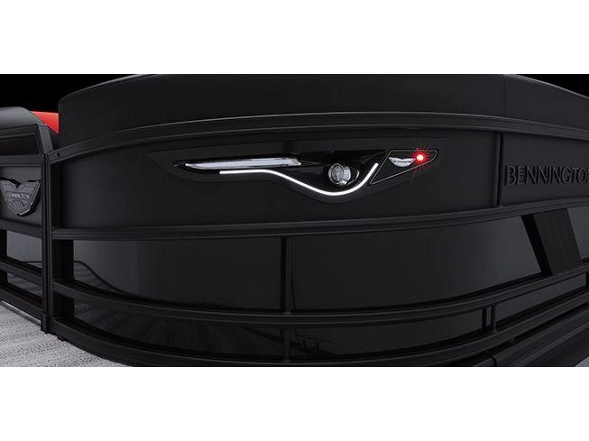 Bennington Marine M Line 22 M Fastback Quad Bench 2025 alt