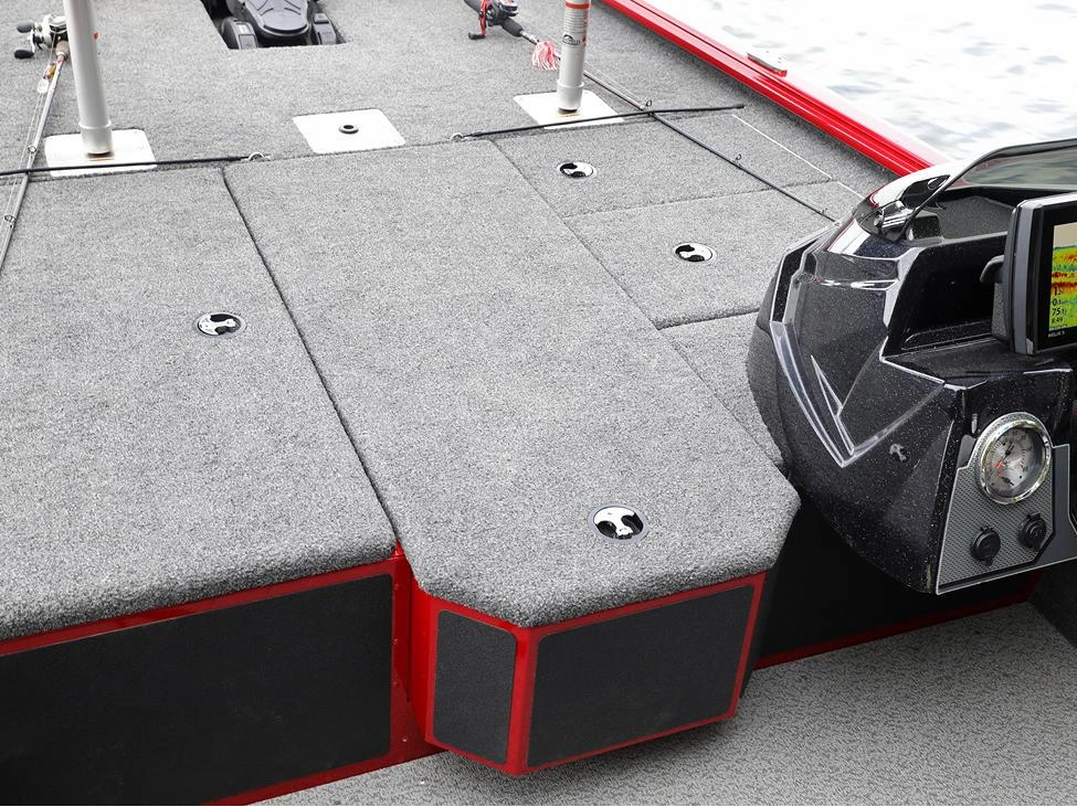 2025 Lund 1775 Renegade 1775 Renegade SS alt