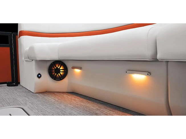 2025 Bennington Marine LX Sport Line 23 LXS Fastback Quad Bench alt