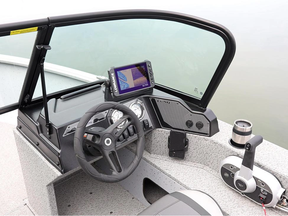 Lund 1875 Alaskan 1875 Alaskan Tiller 2025 alt