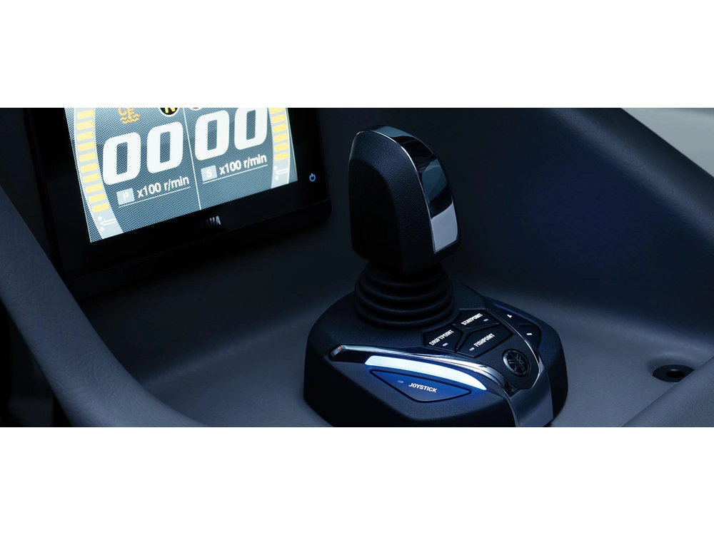 Bennington Marine QX Line 23 QX Fastback Quad Bench 2025 alt