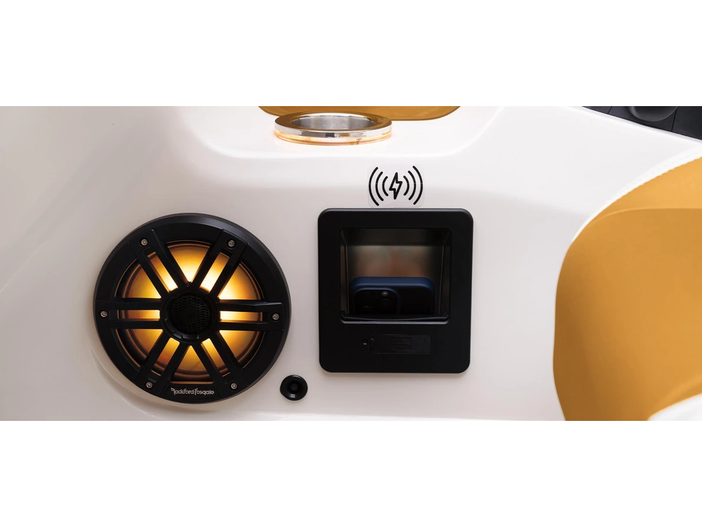 Bennington Marine RX Sport Line 23 RX Fastback Quad Bench 2025 alt